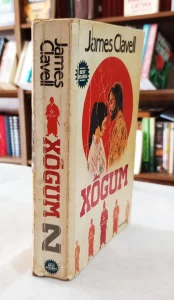 Parte lateral do livro Xogum