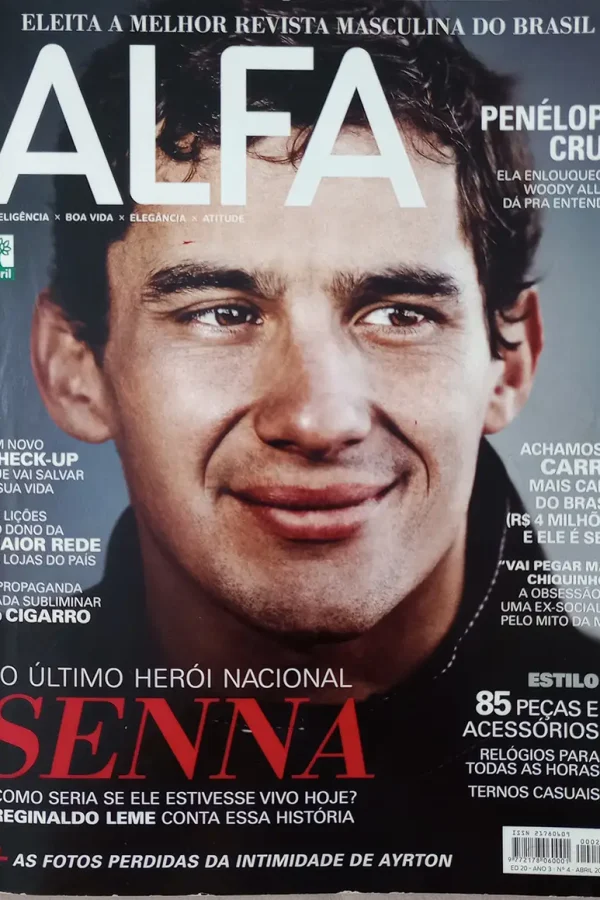 Senna na capa da revista Alfa, com um sorriso leve no rosto, o título da capa: Último herói nacional.